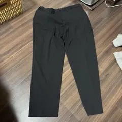 GU ブラック スラックス