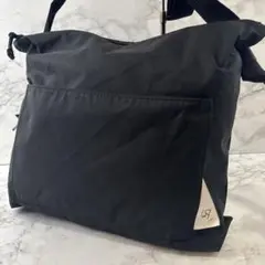 LIVERAL リヴェラル 完全防水 ナイロン ショルダーバッグ 黒(ブラック)