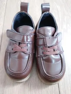 Item thumbnail for item f179db7c-ccc1-4171-84cc-f08bc01d00b2