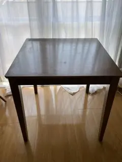 ダイニングテーブル　750角高さ715