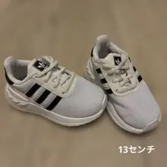 【新品】adidas スニーカー　13㎝