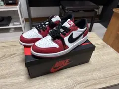 Nike Air Jordan 1 Retro Low OG Chicagoのサムネイル