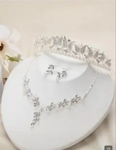 Item thumbnail for item f807f59b-7c3d-4c28-a25b-24ae35cd542e