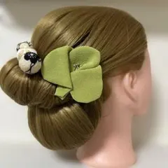 ちりめん髪飾り　花髪飾り　ちりめん細工　つまみ細工