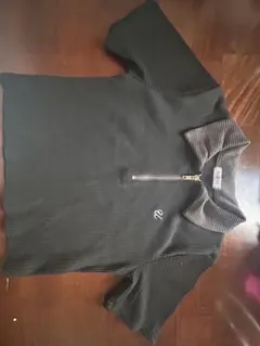 ジッパー付きリブ編みポロシャツ Mサイズ ブラック