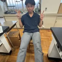 メンズ グレー デニムパンツ ダメージ加工
