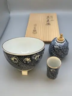 黒地六瓢螺鈿茶碗　五山窯　林淡幽造　【新品未使用】 黒地六瓢螺鈿茶碗 五山窯 林淡幽造 【新品未使用】