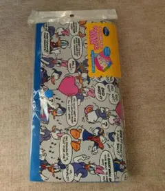 ドナルド　デイジー　シールホルダー　新品未開封