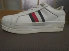 TOMMY HILFIGER 厚底スニーカー ホワイトのサムネイル