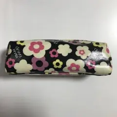 MARY QUANT ペンポーチ