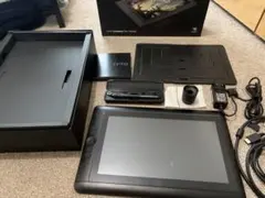 Wacom Cintiq 13 HD DTK-1301 ワコム 液タブのサムネイル