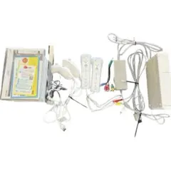 Wii本体 セット（リモコン2個、センサーバー、ソフト付き）