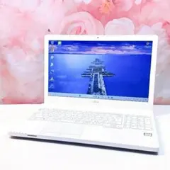 美品✨SSD搭載✨windows11 ノートパソコン✨オフィス カメラ