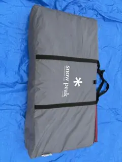 【新品】 peak キャンピングフロアマット+収納袋 snow peak フロアマット 収納ケース 中古品 キャンプ アウトドア