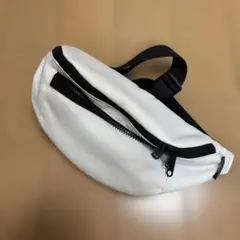 GU ボディバッグ