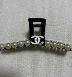 CHANEL シャネル ノベルティ ヘアクリップ 新品未使用のサムネイル