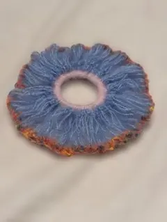 ふわふわ宇宙花シュシュ♡ハンドメイド