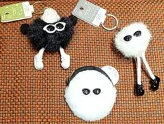 セリア　ファンキーファー　 マスコットキーホルダーとポーチセット