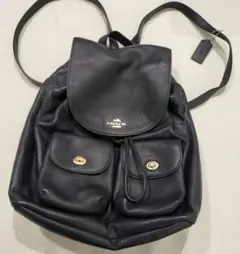 COACH レザー バックパック 濃紺　ネイビー　革　ターンバックル　極美品のサムネイル
