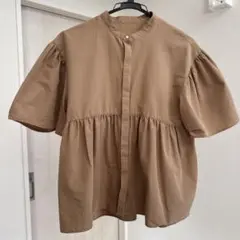 グリーンレーベルリラクシング　ブラウンシャツ