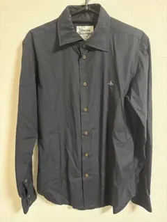 極美品 Vivienne Westwood MANオーブ刺繍 変形襟シャツ 46 極美品 Vivienne Westwood MANオーブ刺繍 変形襟シャツ 46