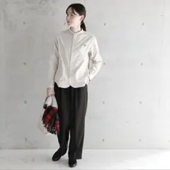 【DANTON】長袖バンドカラーポケット付きシャツ　ベージュ　コットン　38