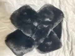 ブラックファー クロスデザインマフラー