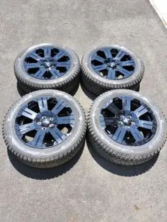 デリカＤ５　スタッドレス　タイヤ　ホイールセット　ブリザック 225/55R18のサムネイル