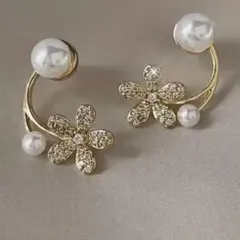 ピアス　お花　パール