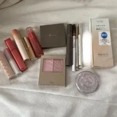 コスメまとめ売り リップ、アイシャドウ、チーク、マスカラ、アイブロウ、下地