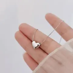 【新品】シルバー ハート型 ネックレス