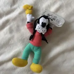 ディズニーストア　グーフィー　ぬいぐるみ　キーホルダー　マスコット