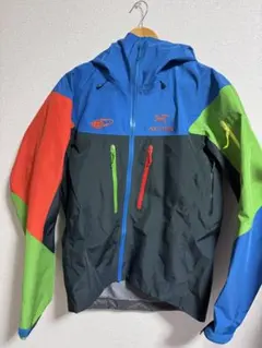 2026年最新】ARCTERYX ALPHA svの人気アイテム - メルカリ