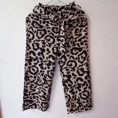 ヒョウ柄　パンツ　レオパード　100