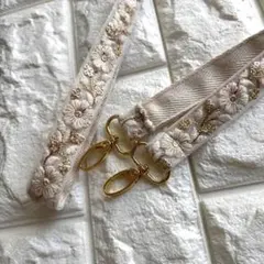 ことりる様★ インド刺繍がとても可愛らしい♡バックやスマホストラップ SALE‼️