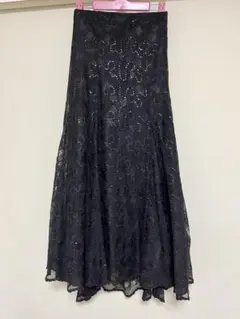【値下げ中】ブラック 花柄レース スパンコール リボン フレアスカート 春のサムネイル