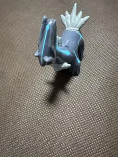ディアルガ　ソフビ　人形