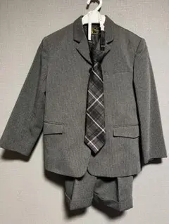 フォーマルスーツ グレー サイズ120 ネクタイ付き