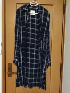 チェック柄ロングシャツカーディガン