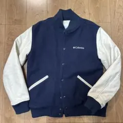Mサイズ コロンビア 袖レザー スタジャン ロゴ刺繍 キルティング　ネイビー