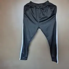 き*む様 黒のジョガーパンツ サイド白ライン
