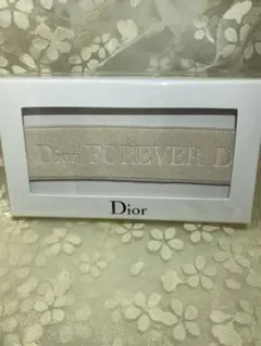 Dior Forever ヘアバンド ベージュ　ノベルティ⚠️3日後値上げ