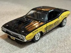 ERTL 1/18 ミニカー　Dodge Challenger チャレンジャーのサムネイル