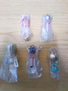 セーラームーン　バンダイ　ダイキャストチャーム3　5個セット　廃盤品　ミニチュア