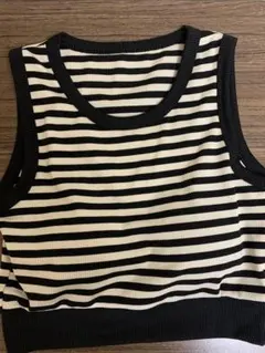 ボーダー　ショート丈タンクトップ