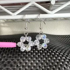 クリスタルビーズ花型フックピアス