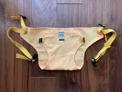 値下げしました！　キャリフリーチェアベルト　スタイ付き