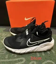 NIKEナイキ　フレックスランナー2 24センチ