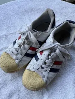 Item thumbnail for item c21d7b90-37c2-4afd-a686-9378d00a1f33