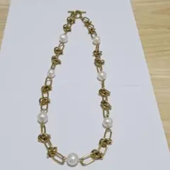 プラダを着た悪魔　マンテルチェーンネックレス パールチャームネックレス s*n様 プラダを着た悪魔 マンテルチェーンネックレス パールチャーム